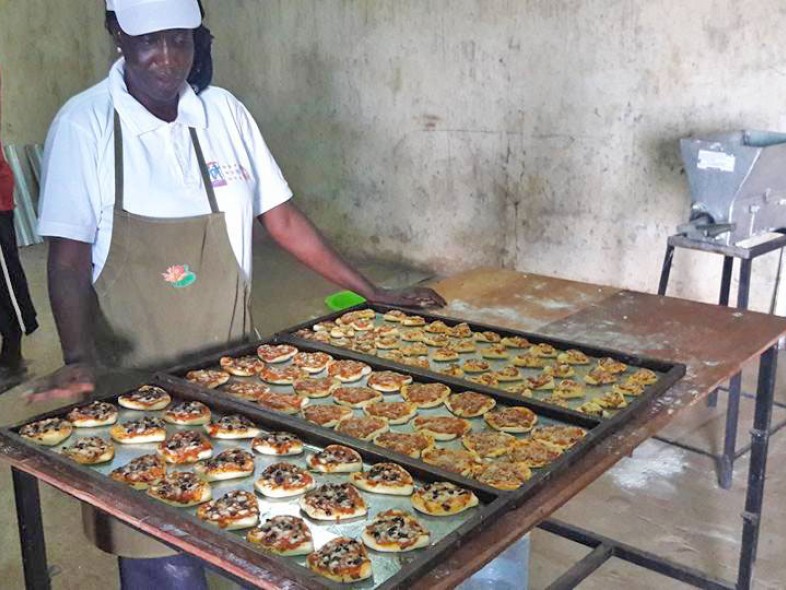 Formation boulangères pâtissières à THECOGAS dans notre boulangerie qui marche au biogaz